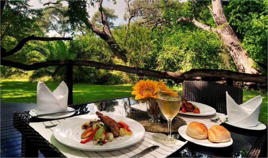 Royal Tree Lodge Maun Eksteriør bilde
